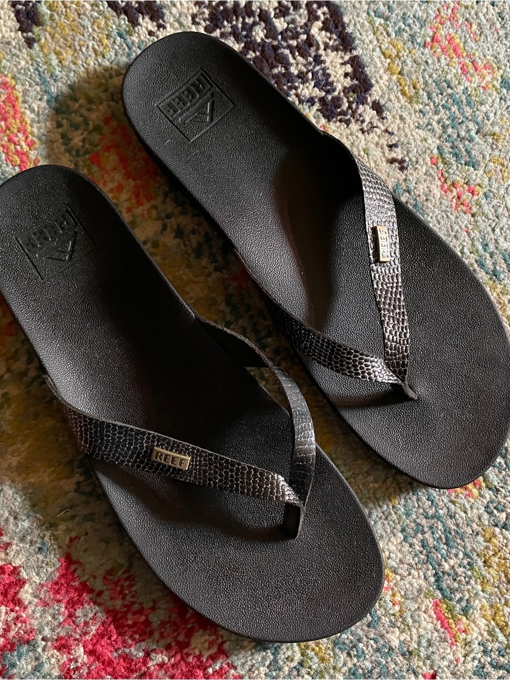 Reef Women's Black Textured Flip Sandals